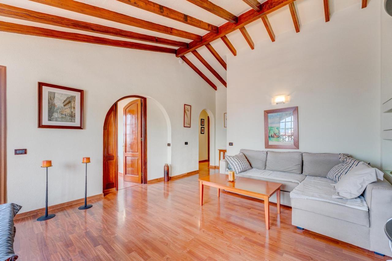 Buenavista Panoramic Villa In Costa Adeje Exterior photo