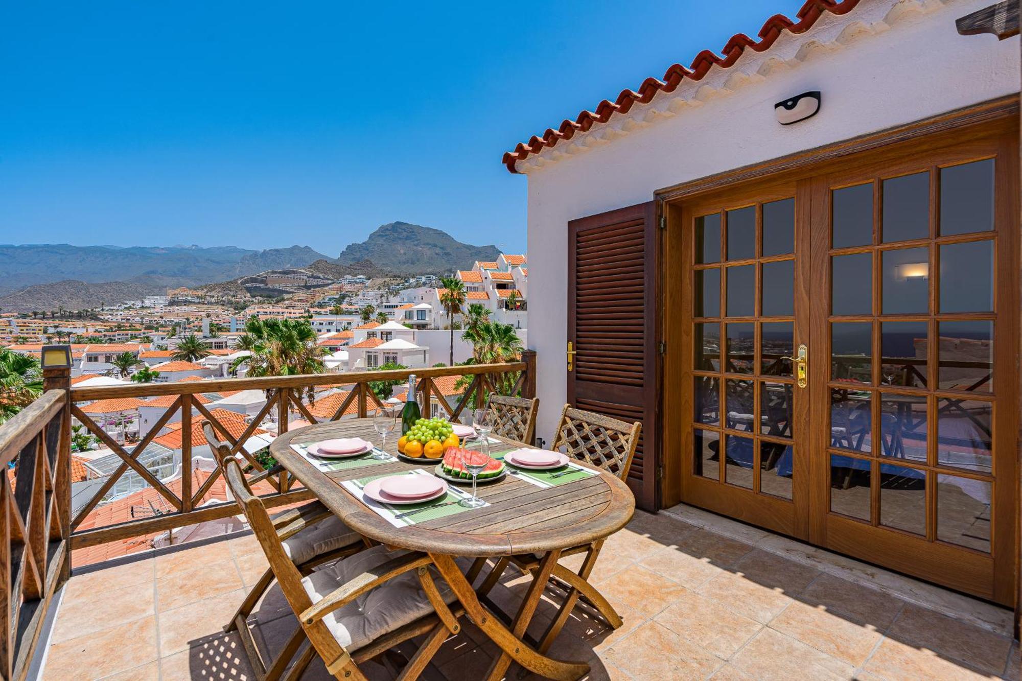 Buenavista Panoramic Villa In Costa Adeje Exterior photo